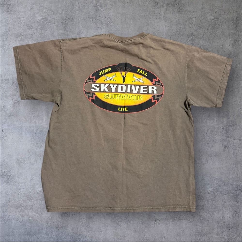 Vintage‎ Skydiving Survivor Parody Brown Men's Short Sleeve Hiking Shirt XL